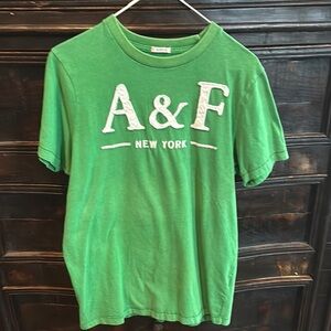 Abercrombie & Fitch Green Crewneck